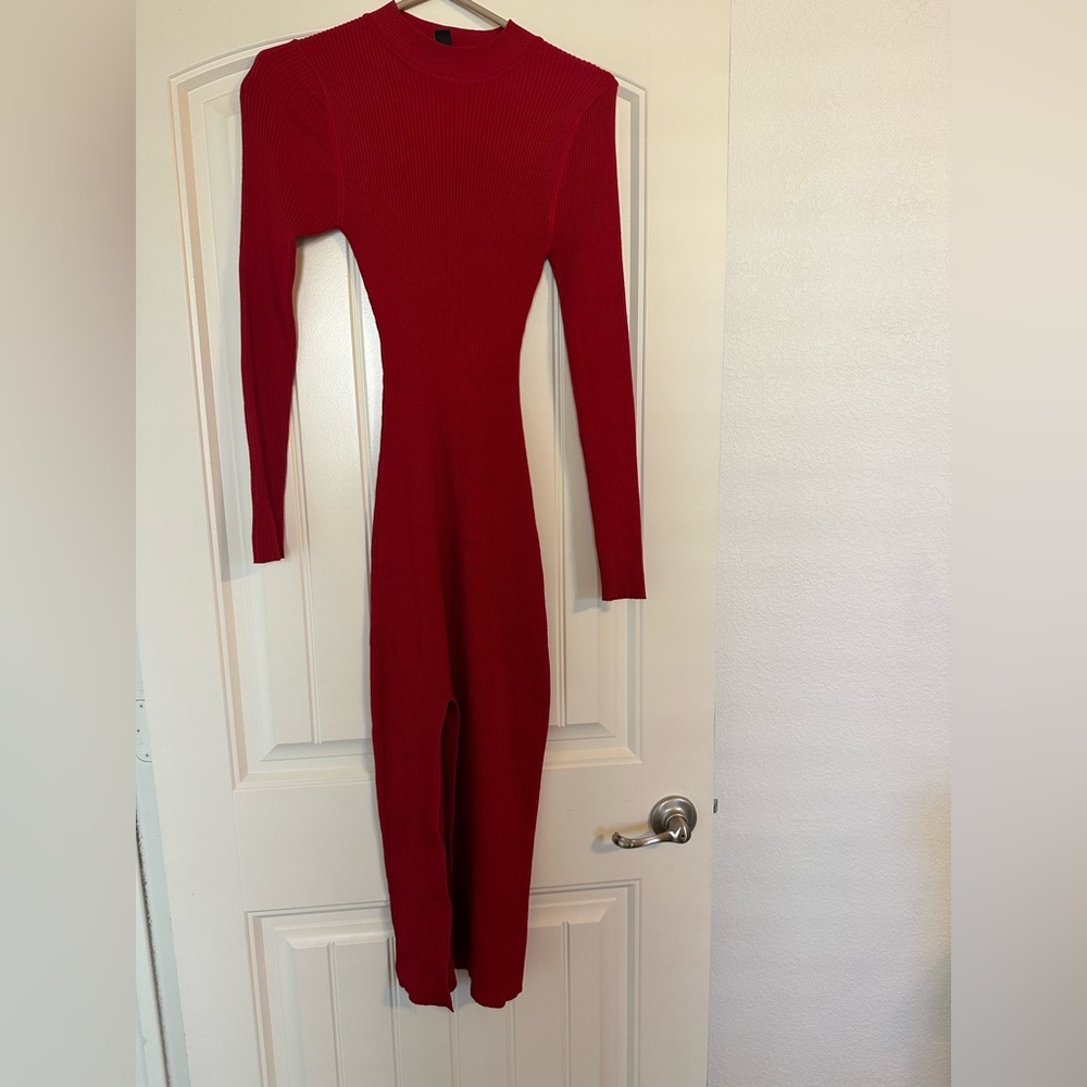 Windsor Red Midi Dress